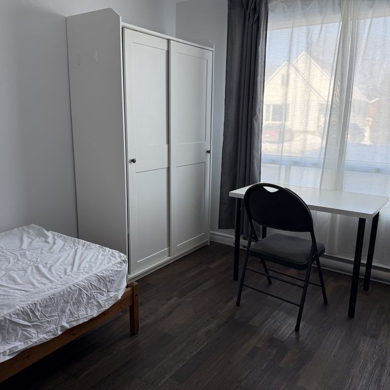 Belle Chambre Disponible - Photo 1