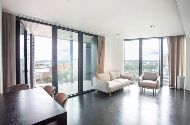 Amory Tower, 203 Marsh Wall, E14 9ZN - Photo 1