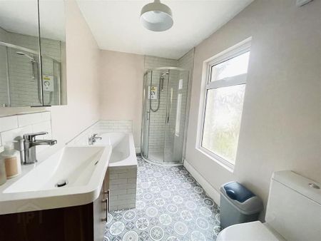 60 Sandhurst Gardens, Belfast, BT9 5AX - Photo 5