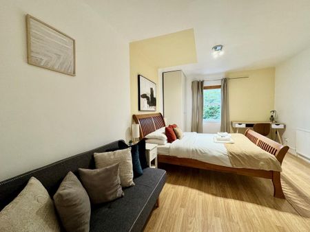 2 bedroom flat to rent - Photo 5