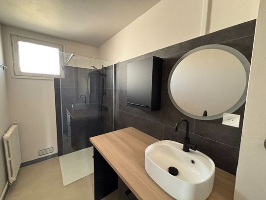 Location Appartement 3 pièces 63m² - Photo 1