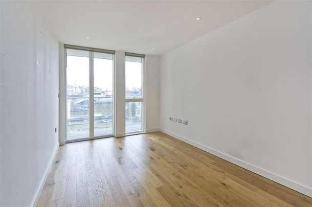 Goldhawk Road, Shepherd's Bush, W12 - Photo 1