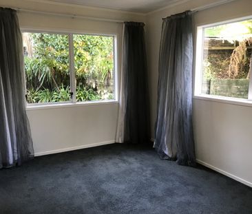Property Management27A Park Hill Road, Birkenhead - House for Rent - Photo 1