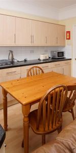 5 bedroom house to rent - Photo 3