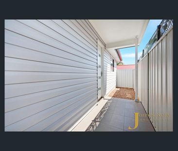 Near New 2 Bedroom Private and Modern Granny flat!! - Photo 6