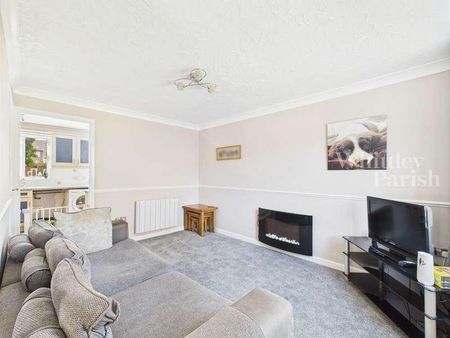 Suffield Close, Long Stratton, NR15 - Photo 3