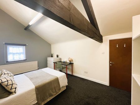 2 Bed Student Accommodation - Photo 4