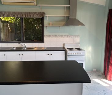 1/4 Amanda Crescent, Sandy Bay TAS 7005 - Apartment For Rent | Domain - Photo 2