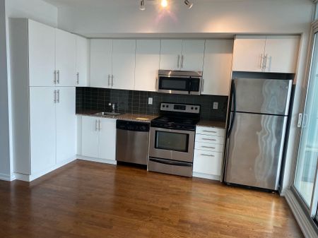 For Lease - 55 Bremner Boulevard Unit# 3109, Toronto, Ontario - Photo 3