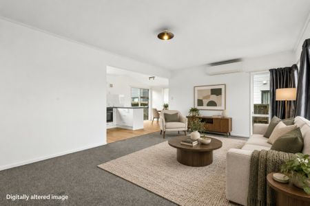 Versatile Family Living in Rosehill - Photo 4