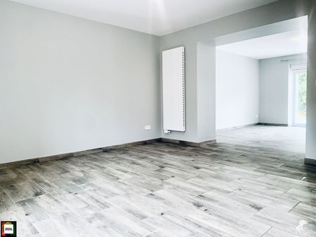 Location Maison 5 pièces 193m² VAUX WARNIMONT 54400 - Photo 5