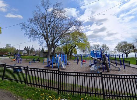 For Lease - 2696 Lake Shore Boulevard Unit# 4, Toronto, Ontario - Photo 2