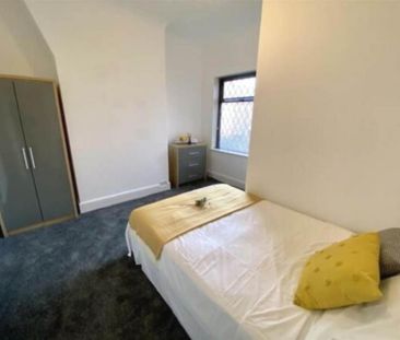 1 bedroom in a house share to rent - Photo 5