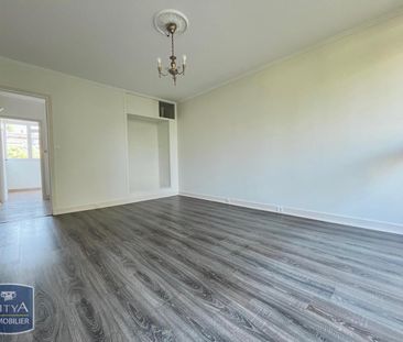 Location Appartement 2 pièces 47m² BOURGES 18000 - Photo 2