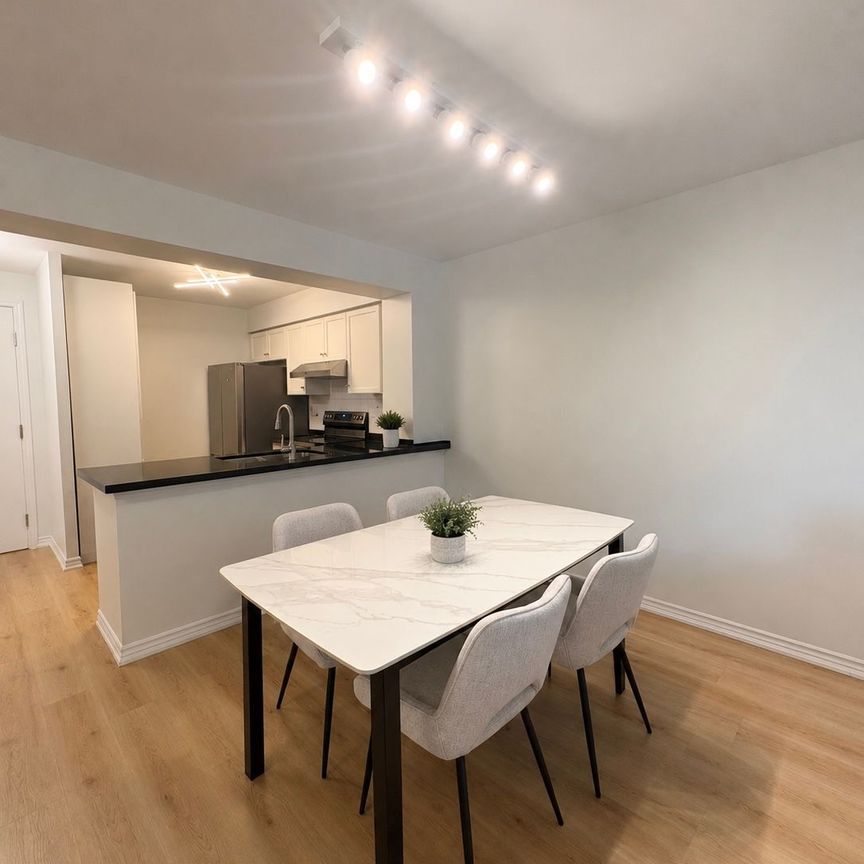 For Lease - 35 Kingsbridge Garden Circle Unit# 814, Mississauga, Ontario - Photo 1