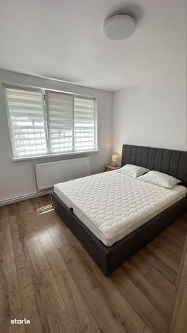 Inchiriez apartament 2 camere ultracentral - Photo 4