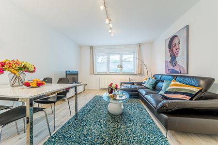 City-Residence: Modern ausgestattete 3-Zimmer-Wohnung mit 2 Schlafzimmern in Frankfurt Eschersheim - Photo 4