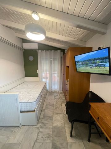 Studio/Γκαρσονιέρα για ενοικίαση Παγκράτι (Λαμία) - Photo 3