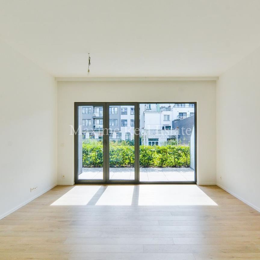 Gelijkvloerse verdieping te huur in Auderghem - Photo 1