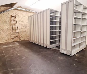 ESSLINGGASSE, BÖRSE-NÄHE, 85 m2 Lagerraum, Stromanschluss, Belüftun... - Photo 2