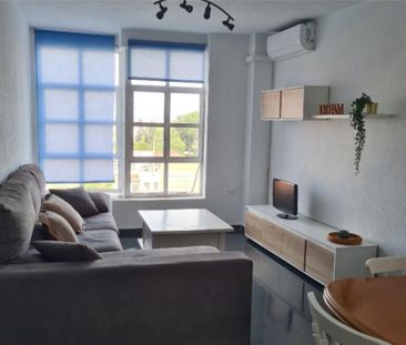 Piso de alquiler en Calle Malecón, 58, Alberca - Photo 1