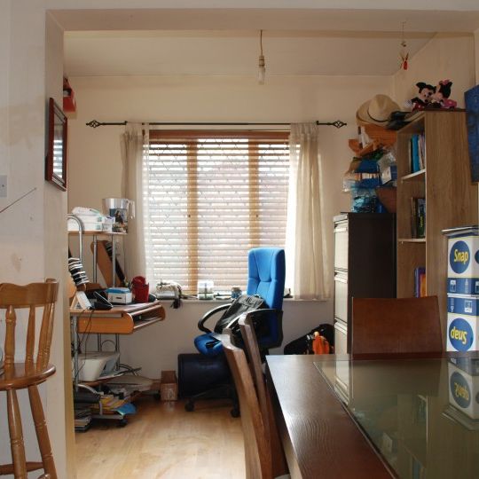 Decorated room in shared apartment in Donaghmede, Dublin - Photo 1
