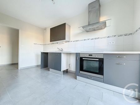 Location Appartement 3 pièces 67m² TROYES 10000 - Photo 4