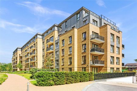 A luxury two bed apartment located on Teddington Riverside. - Photo 5