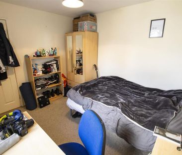 5 bedroom house to rent - Photo 3