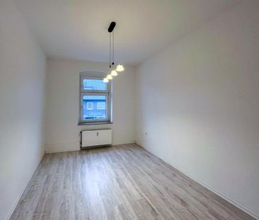 Lichtdurchflutete 2-Zimmer-Wohnung mit durchdachtem Grundriss - Foto 1