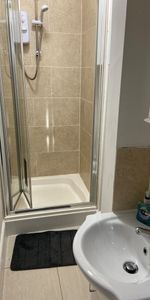 Room in a Shared House, Milner Road, B29 - Photo 3