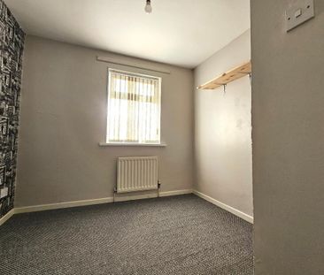 2 Corbally Avenue, Parkhall, Antrim, BT41 1EF - Photo 3