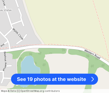 Western Road, CM8 - Photo 1