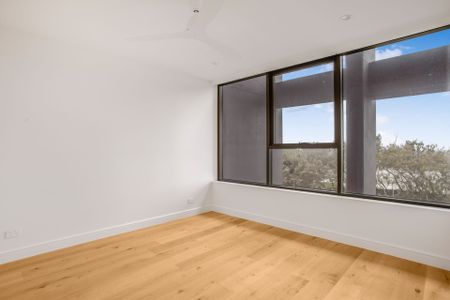 Brand New Apartment with Uninterrupted Ocean Views&excl;&excl; - Photo 4