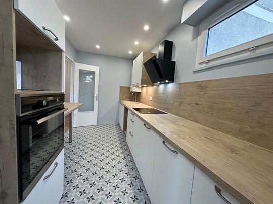 3 PIECES - CHATOU, - Photo 1