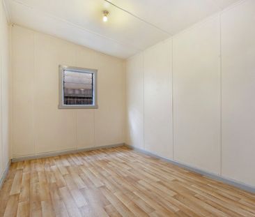 7 Beaconsfield Parade, Northcote VIC 3070 - Photo 2