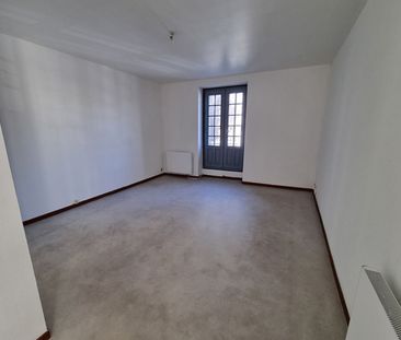 Location Appartement 1 pièce 32m² - Photo 4
