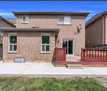 For Lease - 91 Buick Boulevard, Brampton, Ontario - Photo 4