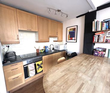 1 Bed Flat, London, SE8 - Photo 5