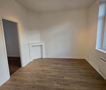 Location Appartement 2 pièces 39m² MARCQ EN BAROEUL 59700 - Photo 2
