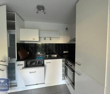 Location Appartement 2 pièces 39m² LE PERRAY EN YVELINES 78610 - Photo 2