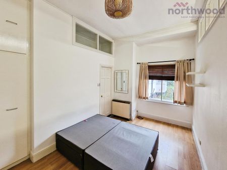 1 bedroom flat to rent - Photo 5