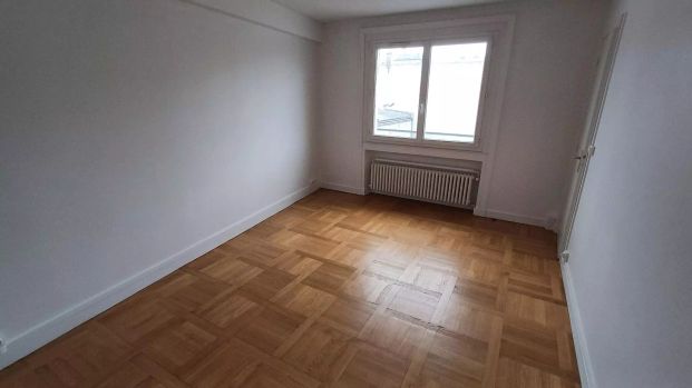 location Appartement T2 DE 53.6m² À PARIS - Photo 1