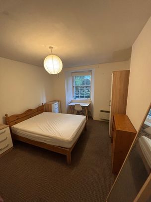 Room in a Shared Flat, Gardner's Crescent, EH3 - Photo 1