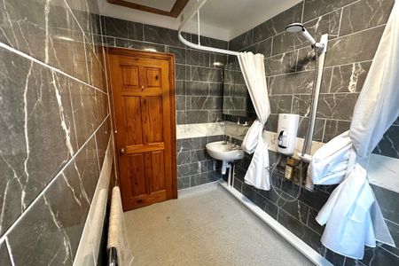 Edith Road - Photo 3