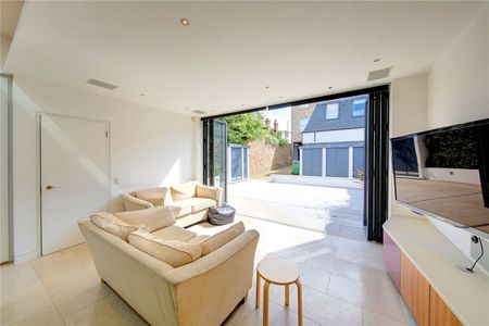 Kingston Road, Wimbledon, SW19, London - Photo 3