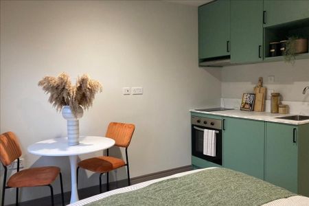 Studio to rent - Photo 5