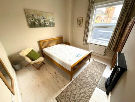 2 bedroom duplex to rent - Photo 3