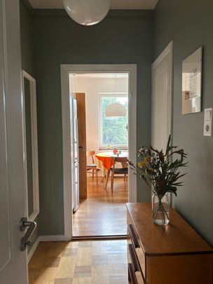 Långhalsvägen, Årsta - Photo 1