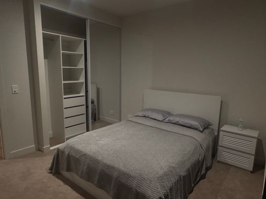 Flemington - Photo 1